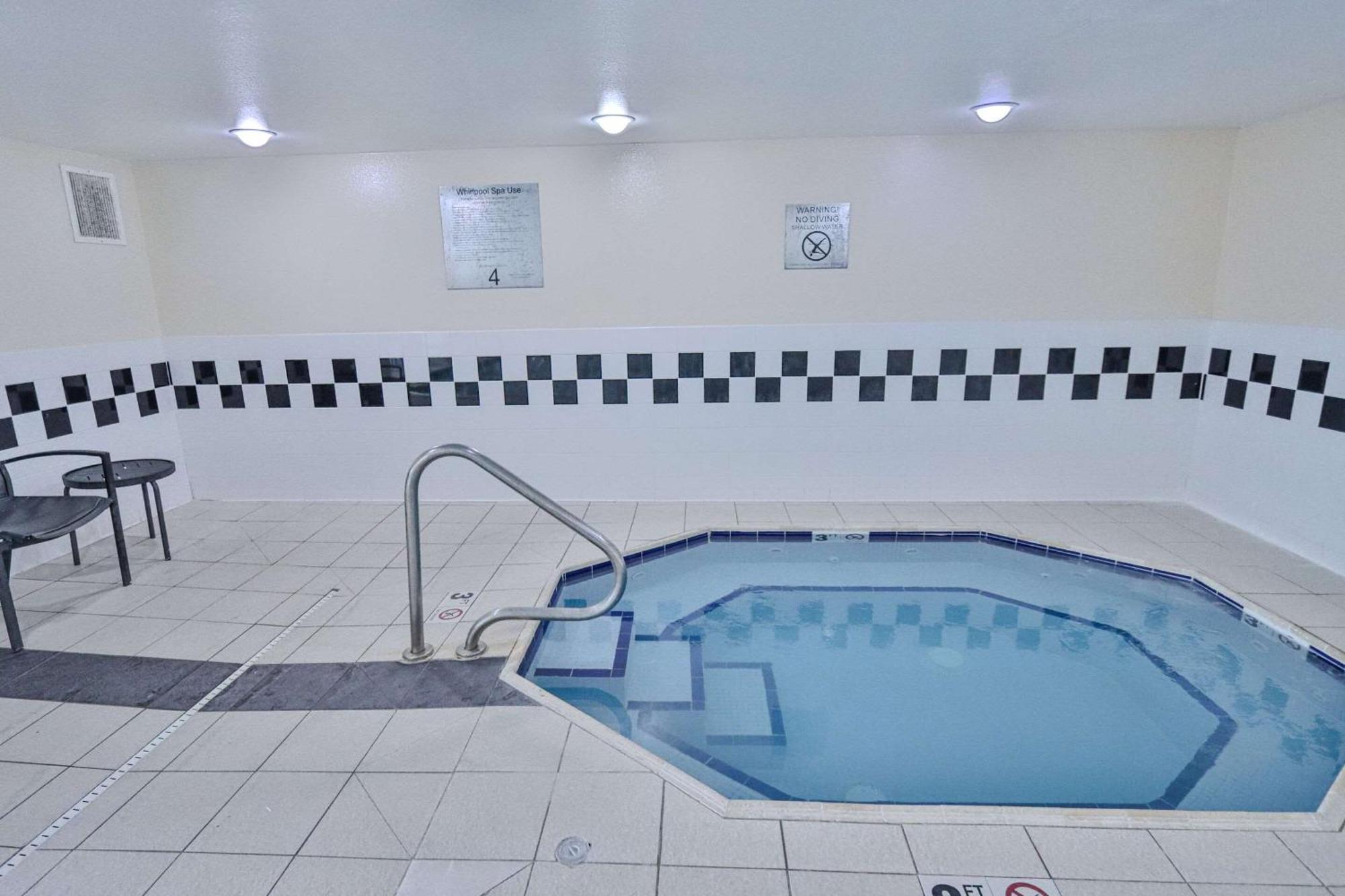 Comfort Inn & Suites Вестфілд Екстер'єр фото