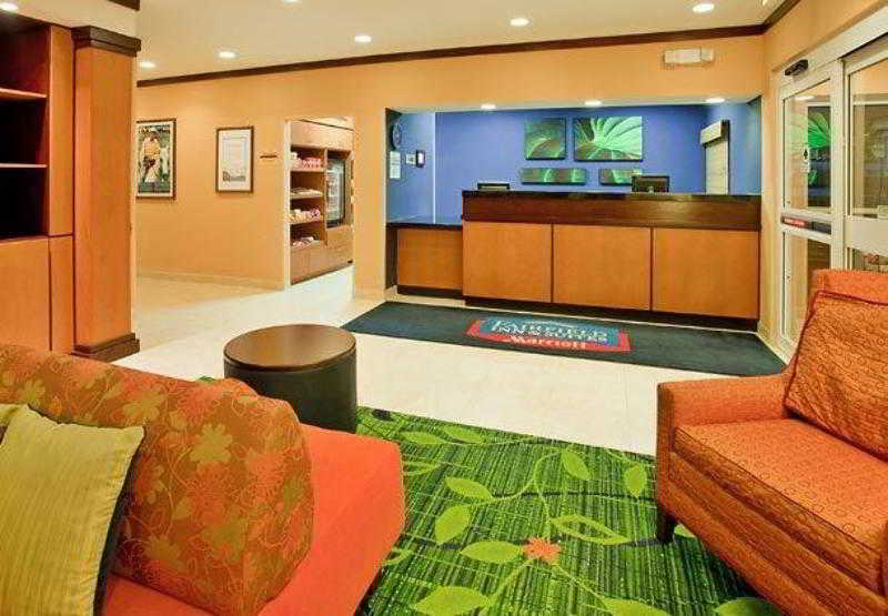 Comfort Inn & Suites Вестфілд Екстер'єр фото