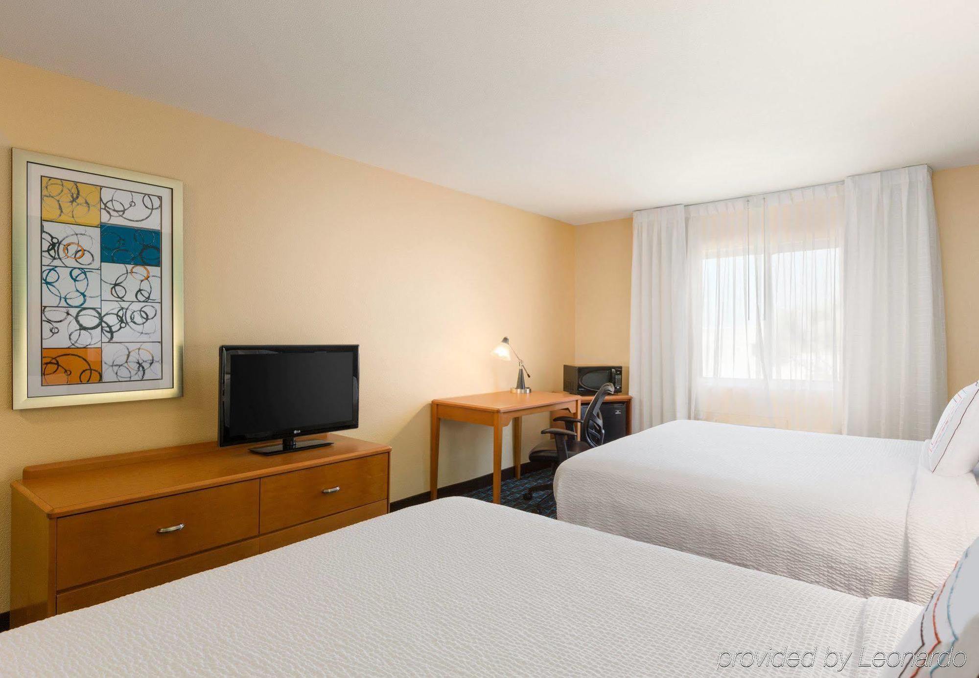 Comfort Inn & Suites Вестфілд Екстер'єр фото