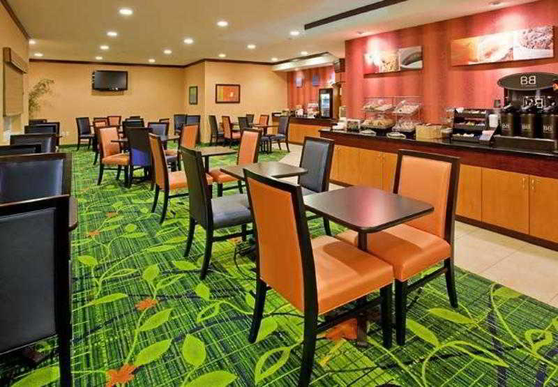 Comfort Inn & Suites Вестфілд Екстер'єр фото
