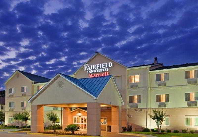 Comfort Inn & Suites Вестфілд Екстер'єр фото